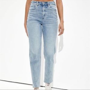 American Eagle Stretch Mom Straight Jeans